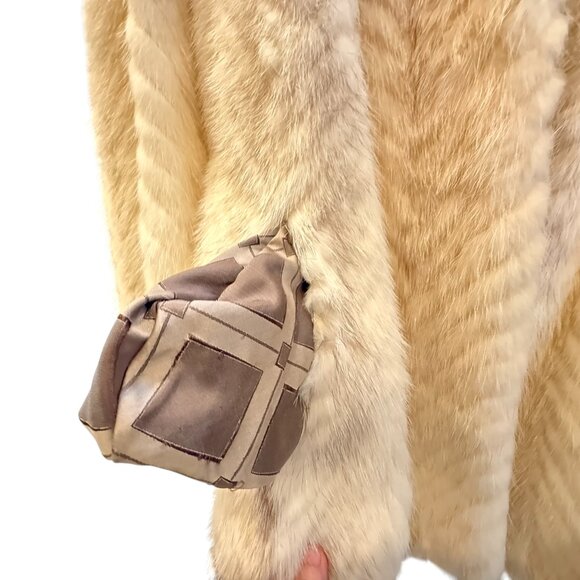 Vintage White Mink Fur Swing Jacket • Chevron Pelts • Women’s Large - Picture 14 of 15